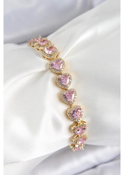 Pirinç Zirkon Taşlı Pembe Kalp Baget Model Gold Renk Vıp Seri Kadın Bileklik - TJ-BB7502