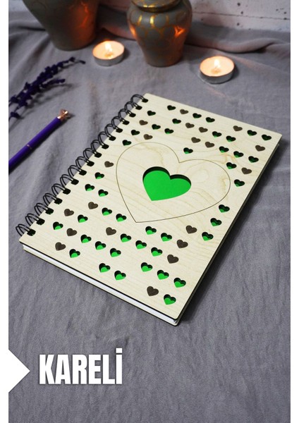 Kalp Desenli Ahşap Kapaklı Defter - Kareli Defter - Ajanda - Okul Defteri (A5 - 120 Sayfa)