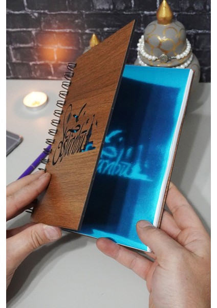 Istanbul Temalı Ahşap Kapaklı Defter - Kareli Defter - Ajanda - Okul Defteri (A5 - 120 Sayfa) fiyatları