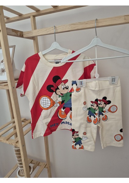 %100 Pamuklu Minnie Mouse Desenli Kız Çocuk Takım - Kısa Kollu Tişört ve Şort indirimleri