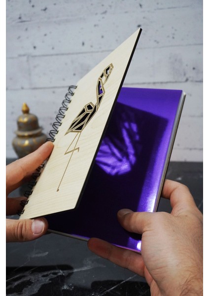 Flamingo Figürlü Ahşap Kapaklı Defter - Çizgisiz Defter - Günlük - Ajanda- A5 Anı Defteri fiyatları