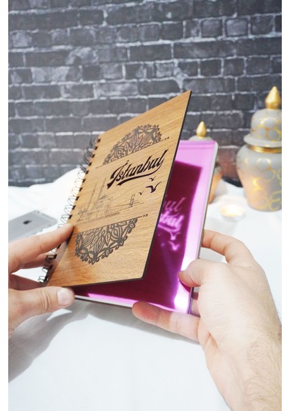 Istanbul Tasarım Ahşap Kapak Planlayıcı - Süresiz Günlük Planlama Defteri (Ceviz) A5 Tarihsiz Ajanda fiyatları