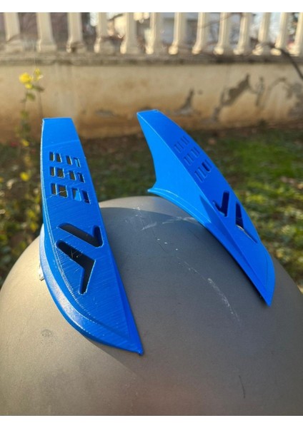 Yarışçı Kask Boynuzu