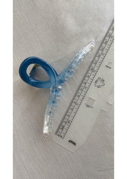 Mandal Toka Mavi Renk Yaz Sıcakları Için Muhteşem Bir Toka Tüm Saçı Kavrıyor ve Sıkı Tutuyor Çok Şık fırsatları