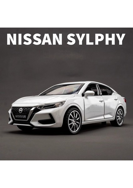 1:32 Nissan Narin Alaşım Araba Diecast Metal Model Ses ve Işık Çocuklar Için Oyuncak Araba Merkezi Kontrol Süsler Doğum Günü Hediyesi Boy Için (Yurt Dışından) fırsatları