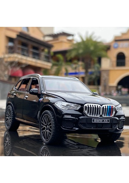 1:32X5 Suv Alaşım Araba Modeli Döküm Metal Oyuncak Araçlar Araba Modeli Koleksiyonu Ses ve Işık Yüksek Simülasyon Çocuk Oyuncakları Hediye (Yurt Dışından) fiyatları