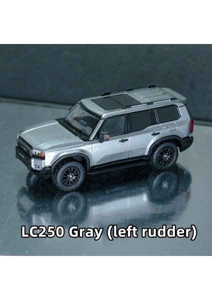 Model 1 1:64 Land Cruiser LC250 LC70 Prado Batou Off-Road Alaşım Araba Modeli Koleksiyonu Oyuncaklar Hediyeler (Yurt Dışından)