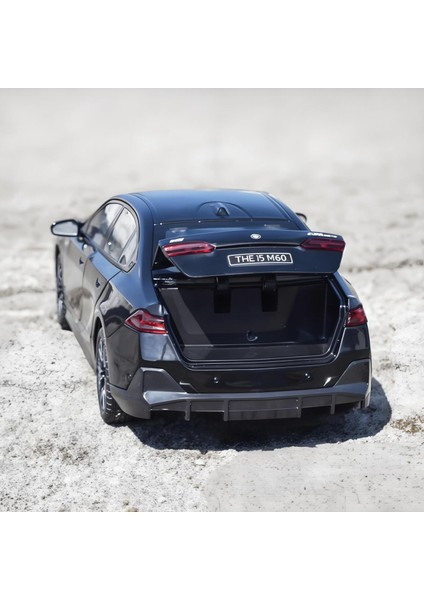 1:24 Bmw I5 M60 Xdrive Güç Alaşım Pres Döküm Model Araba Döküm Çocuk Oyuncak Araba Doğum Günü Hediyesi Çocuk Mevcut Hobi Toplamak (Yurt Dışından) fırsatları