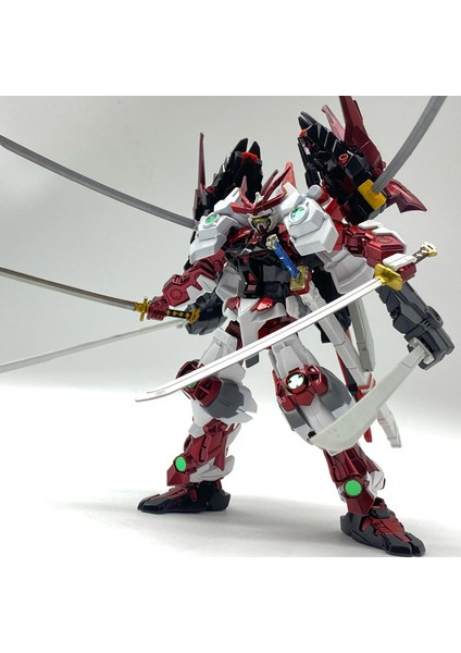 Sengoku Astray Kırmızı Çerçeve Aksiyon Figürü Hg 1/144 Montaj Modeli Ortak Hareketlilik Koleksiyon Oyuncaklar Süs Bebek Çocuk Doğum Günü Hediyesi (Yurt Dışından)