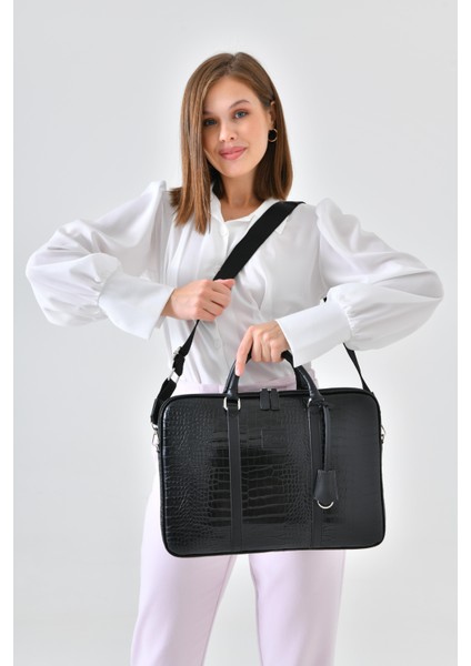 Birgit '' 15-16 Inç Darbeye Karşı Korumalı Laptop ve Notebook Çantası fırsatları