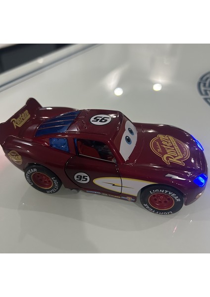 Disney Oyuncak Hikayesi 3 Model Araba Yıldırım Mcqueen Metal Döküm Işıkları ile Atalet Geri Çekme Tekerlek Dilinizi Dışarı Çıkarın Oyuncak Arabalar (Yurt Dışından) modelleri