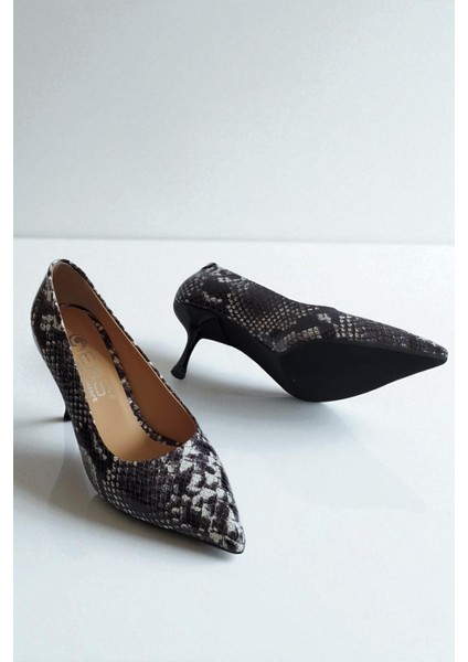Hakiki Deri Yılan Desenli Siyah Beyaz Stiletto – 6 cm Topuklu Şık Sivri Burun Kadın Ayakkabı fırsatları