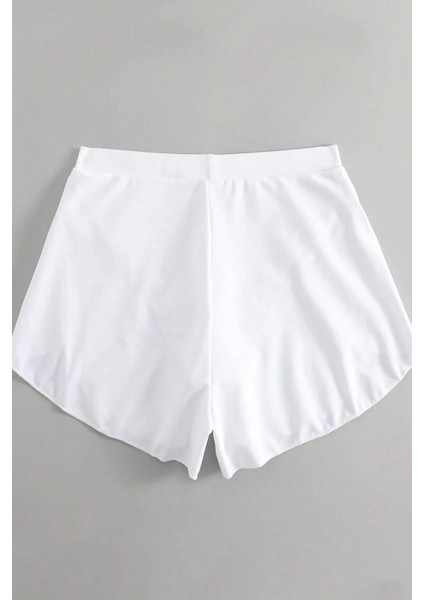 Kadın Beyaz Yırtmaçlı Etek Görünümlü Şık Deniz Şortu fırsatları