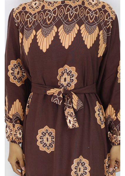 Desenli Kuşaklı Elbise 2104-04 Kahverengi fırsatları