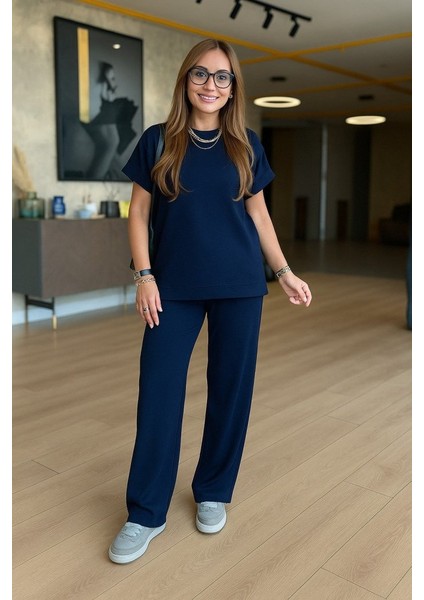 Kadın Kısa Kollu Bisiklet Yaka Viskon Iki Iplik Bluz ve Pantolon Ikili Takım fiyatları