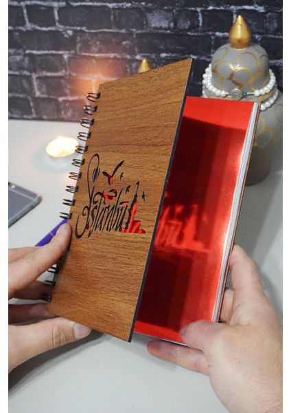 Istanbul Temalı Ahşap Kapaklı Defter - Kareli Defter - Ajanda - Okul Defteri (A5 - 120 Sayfa) fiyatları