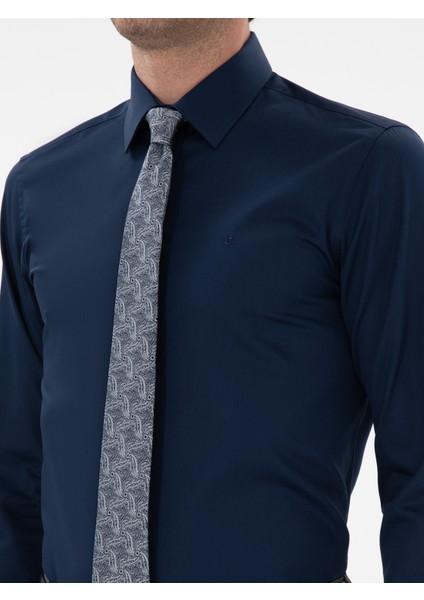 Erkek Lacivert Slim Fit Klasik Yaka Basic Gömlek 50304037-VR033