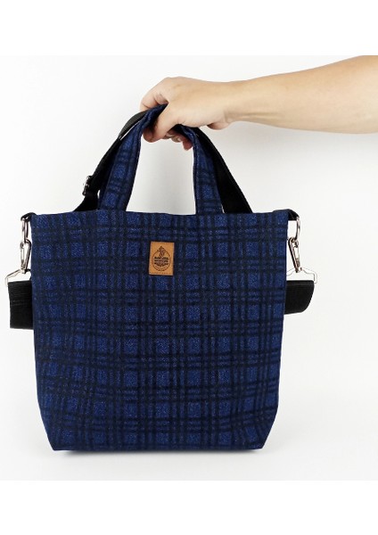 El Yapımı Lacivert Siyah Ekose El ve Omuz Çantası modelleri