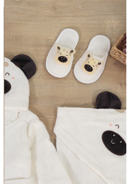 Kız Erkek Bebek Ayıcık Işemeli Lüks Bornoz Takımı Havlu Seti % 100 Pamuk Kumaş 0- 2 Yaş STL7058 modelleri