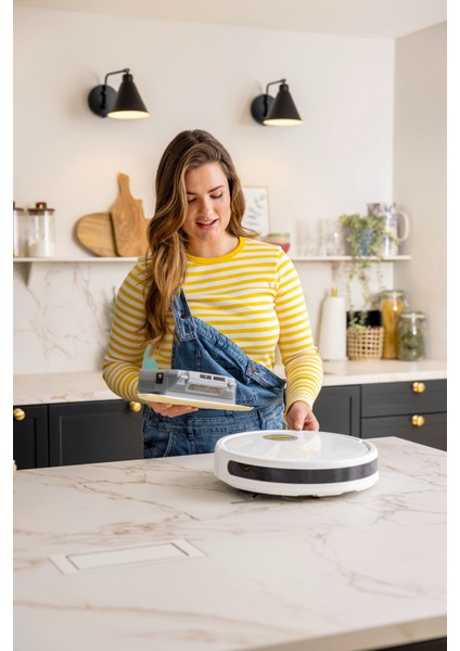Rcv 2 Robot Süpürge 4000 Pa Emiş Gücüyle Akıllı Telefon Kontrolü 130 dk Sert Zemin İçin