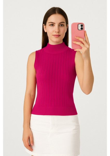 Kadın Kolsuz Fitilli Triko Bluz 15394 fırsatları