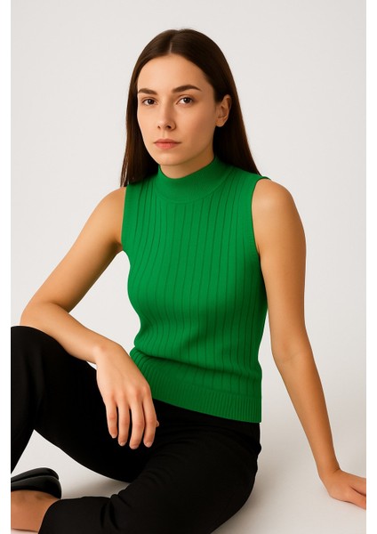 Kadın Kolsuz Fitilli Triko Bluz 15394 fırsatları