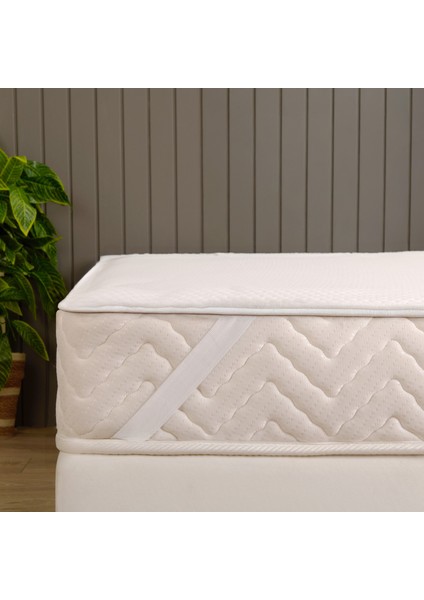 Soft Minik Kapitoneli Çift Kişilik Sıvı Geçirmez Lastikli Alez - Beyaz - 160X200 cm fırsatları