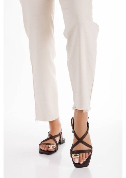 Kadın Yüzük Detaylı Parmak Arası Sandalet 6329