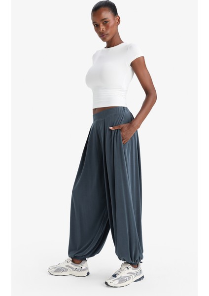 Fit Oversize Geniş Kalıp Kısa Paça Standart Boy Modal Sporcu Pantolon F4545AX25SM fiyatları