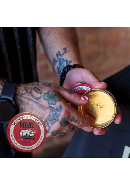 Tüm Saç Tipleri Için Kırmızı Pomade Water Soluble Saç Şekillendirici - 1.3OZ/95G modelleri