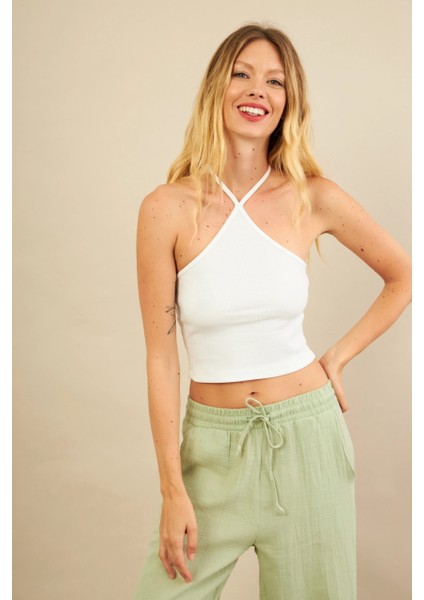 Kadın Ekru Boncuk Detaylı Sırtı Açık Bluz LPP1245-90 indirimleri