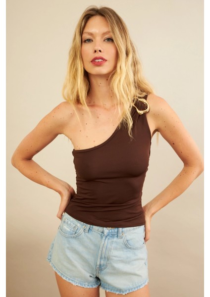 Kadın Kahverengi Tokalı Büzgülü Bluz AN6021