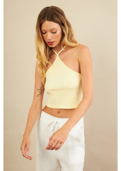 Kadın Sarı Boncuk Detaylı Sırtı Açık Bluz LPP1245-90