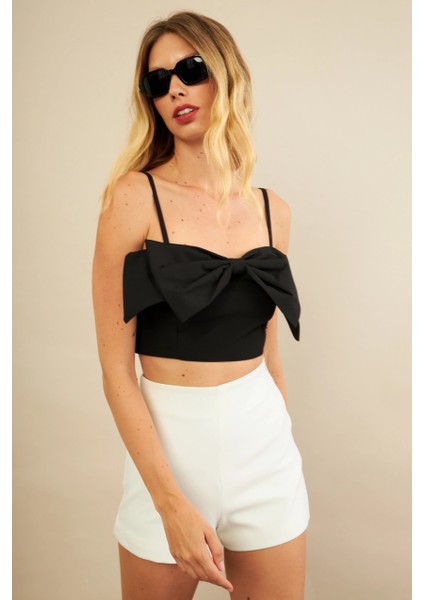 Kadın Siyah Fiyonklu Crop Bluz KED0089 fırsatları