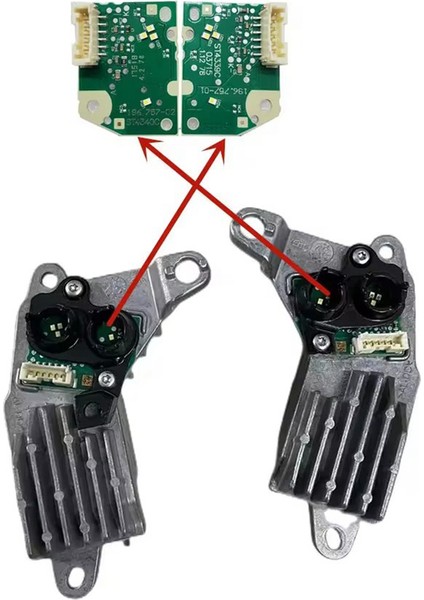 Volkswagen Touareg 2016-2018 Için Far LED Kartı Çip Modülü Drl Çip Dönüş Sinyal Kartı 19675702 196.757-02 Sağ (Yurt Dışından) fırsatları