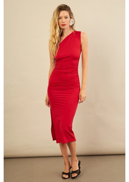 Kadın Kırmızı Büzgülü Tek Omuz Midi Elbise YEL221676 modelleri