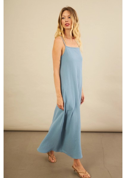 Kadın İndigo Cepli İp Askılı Midi Müslin Elbise BTY100 fırsatları