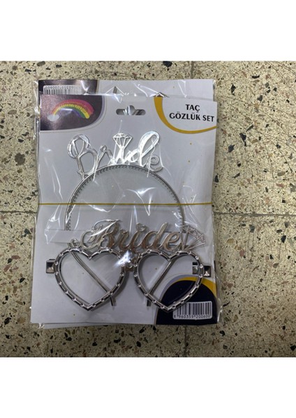 Plastik Bride-Iyi Ki Doğdun Taç ve Gözlük Set