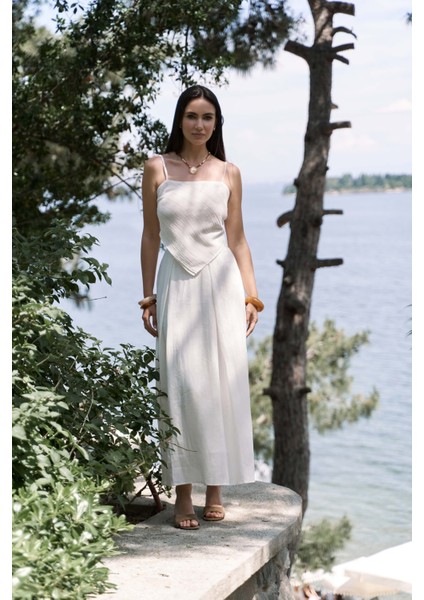 Kita Üçgen Detay Çizgili Ekru Keten Crop