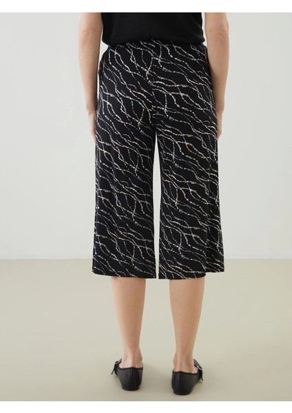 Lcw Grace Siyah Beli Lastikli Çiçekli Kadın Kapri fırsatları