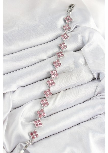 Erb Pirinç Pembe Zirkon Taşlı Yonca Model Gümüş Renk Vıp Seri Kadın Bileklik fiyatları