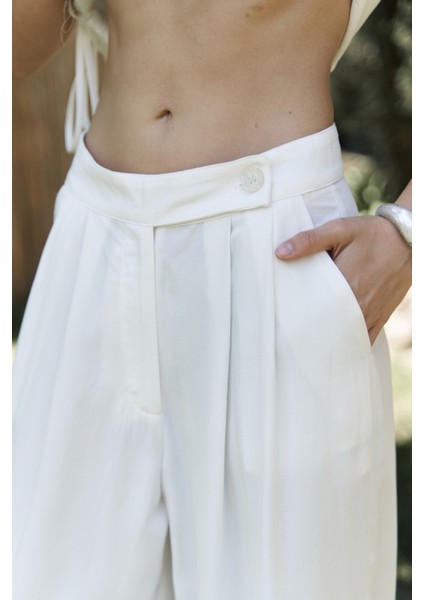 Shonas Bağcık Detay Ekru Yelek Pantolon Takım