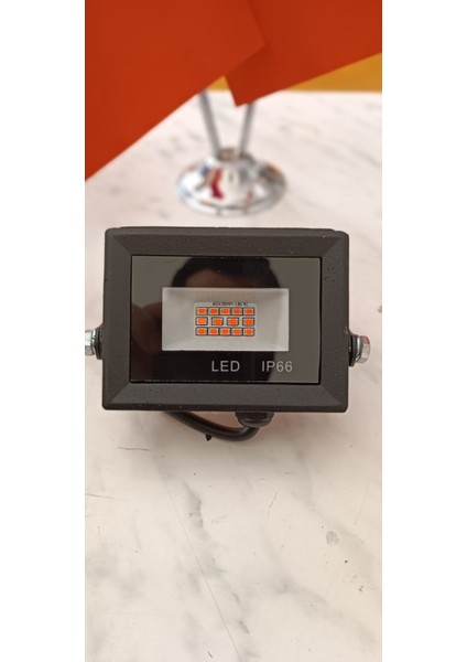 10 Watt LED Projektör