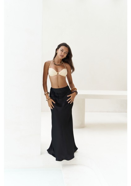 Muirnas Askı Detay Siyah Uzun Saten Etek