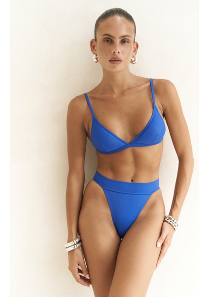 Bagus Askılı Üçgen Mavi Bikini Üstü