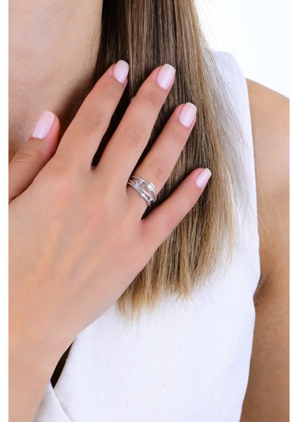 Gümüş Rodyumlu Renkli Zirkon Taşlı Asimetrik Halkalar Yüzük modelleri