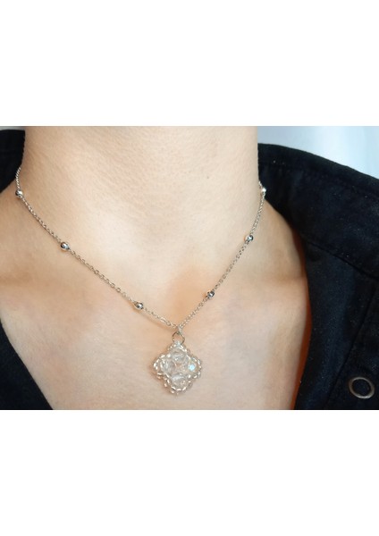 Kristal Taşlı Van Cleef Model Kolye, Gümüş Kaplama Çift Taraflı Yonca Modeli Kolye, Van Cleef Bijuteri Kolye, Van Cleef Gümüş Kaplama Kolye, Dört Yapraklı Şans Yonca Kolye