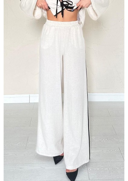 Ipeksi Bej Fiyonklu Keten Takım fırsatları