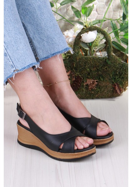 06 Ceyn Anatomik Rahat Hafif Dolgu Topuk Kadın Sandalet