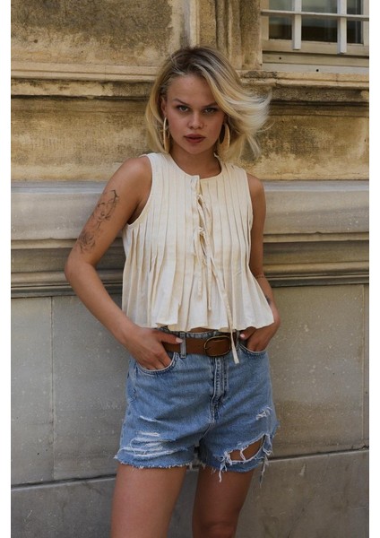 Ipeksi Pileli Bağlamlı Bluz - Natür fırsatları